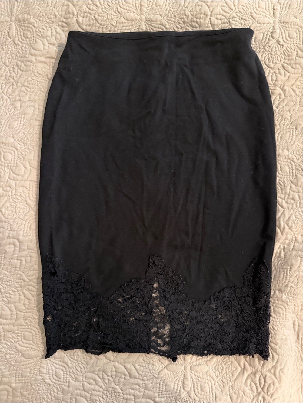 Vince Camuto Black Lace-Hem Pencil Skirt